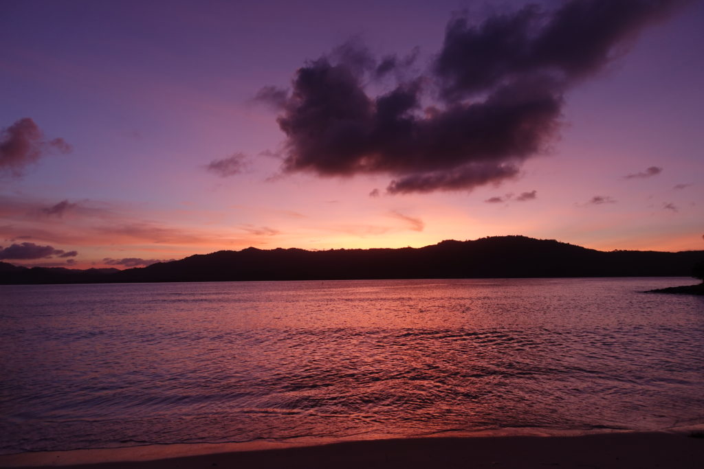 ダロコタン島　夕焼け